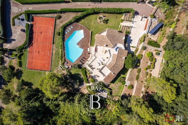 Mougins, Maison 7 Chambres -  550 m² à vendre