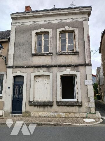 Maison centre-bourg à restaurer