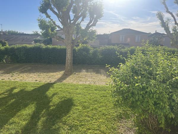 Appartement à VAULX EN VELIN (69120)