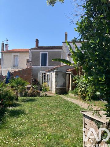 Maison à vendre 5 pièces 89 m² Saintes