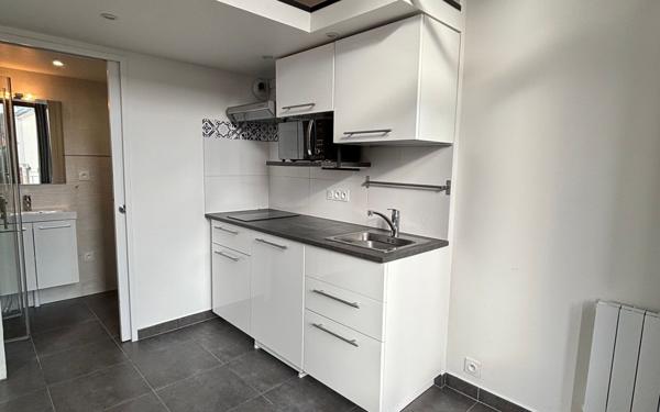 Appartement à louer    1 pièce • 19,75 m2 Palaiseau
