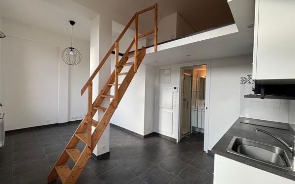 Appartement à louer    1 pièce • 19,75 m2 Palaiseau