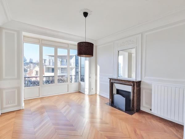 Appartement 5 pièces - 135 m² Bien prestige