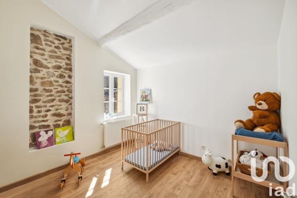 Maison à vendre 6 pièces 210 m² Soucieu-en-Jarrest