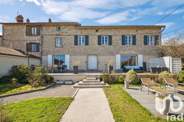 Maison à vendre 6 pièces 210 m² Soucieu-en-Jarrest