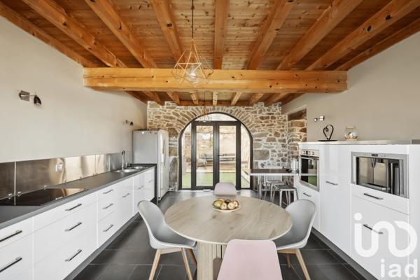 Maison à vendre 6 pièces 210 m² Soucieu-en-Jarrest