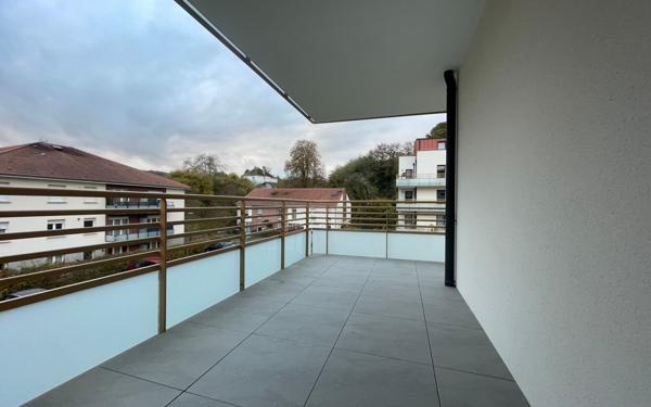 Appartement à louer    4 pièces • 80,29 m2 Ars-sur-Moselle