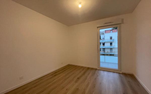 Appartement à louer    4 pièces • 80,29 m2 Ars-sur-Moselle