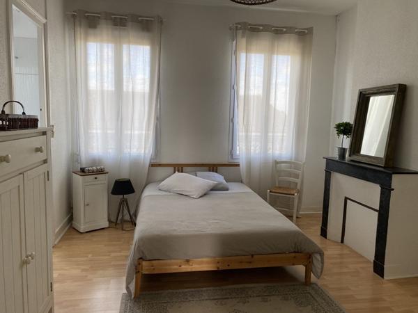 Appartement à vendre 229 000 € Bordeaux 2 p 49,3 m² DPE D