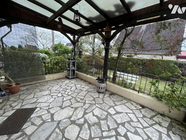 Maison individuelle avec jardin arboré Saint-Etienne-du-Rouvray. 
