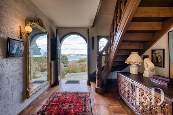 Immobilier Port-Louis - Maison familiale 7 pièces - Vue mer Port-Louis - Jardin arboré - Calme et verdoyant