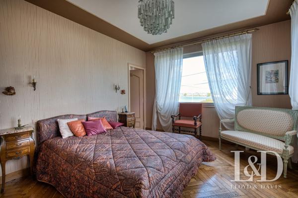 Immobilier Port-Louis - Maison familiale 7 pièces - Vue mer Port-Louis - Jardin arboré - Calme et verdoyant