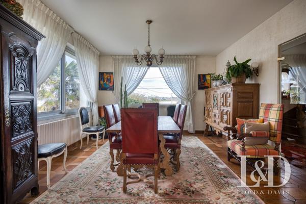 Immobilier Port-Louis - Maison familiale 7 pièces - Vue mer Port-Louis - Jardin arboré - Calme et verdoyant