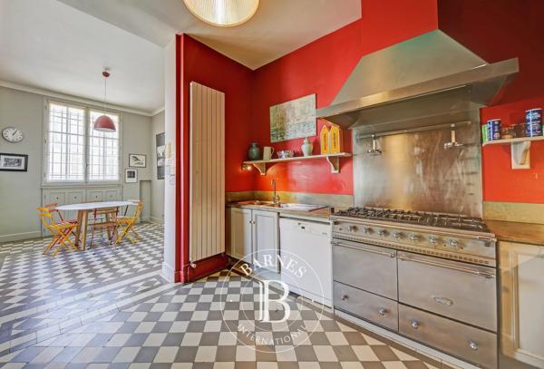 Versailles, Maison 9 Chambres -  380 m² à vendre