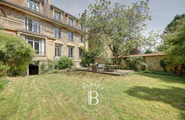 Versailles, Maison 9 Chambres -  380 m² à vendre
