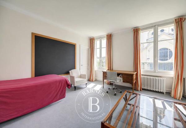 Versailles, Maison 9 Chambres -  380 m² à vendre