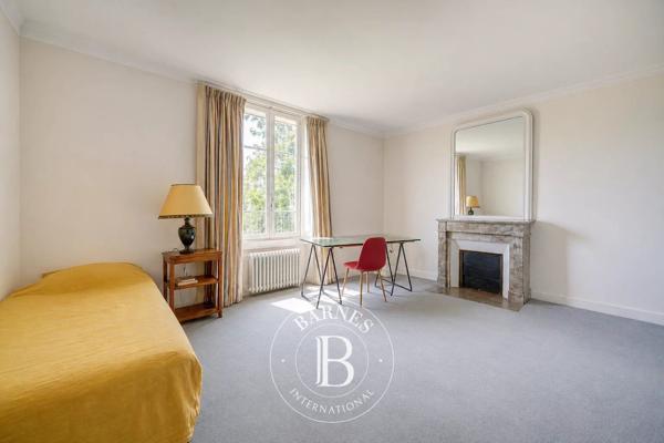 Versailles, Maison 9 Chambres -  380 m² à vendre
