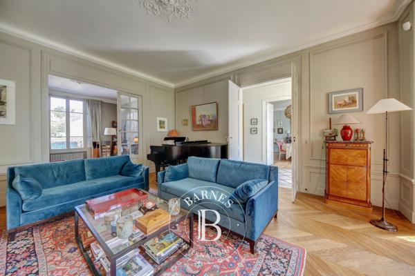 Versailles, Maison 9 Chambres -  380 m² à vendre