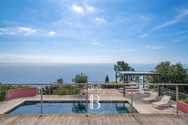 Théoule-sur-Mer, Villa 7 Chambres -  234 m² à vendre