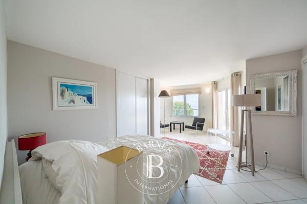 Théoule-sur-Mer, Villa 7 Chambres -  234 m² à vendre