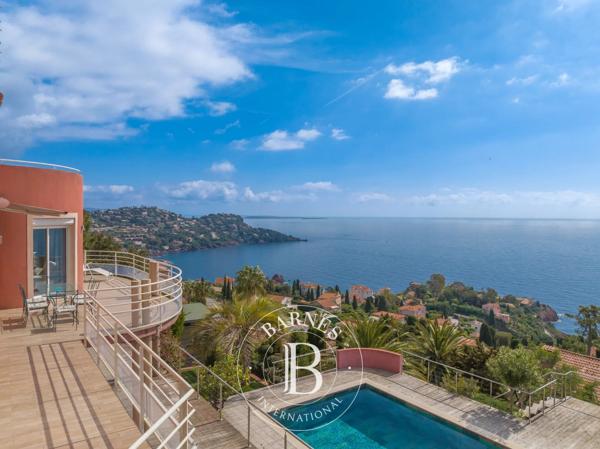 Théoule-sur-Mer, Villa 7 Chambres -  234 m² à vendre