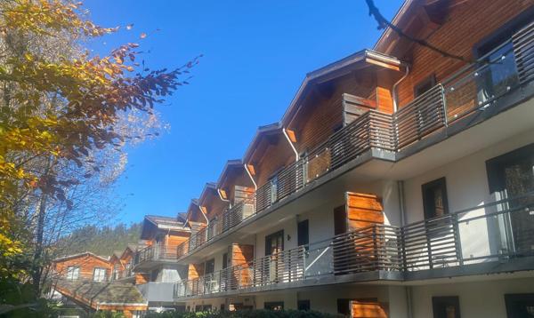 Chamonix-Mont-Blanc (74400) Chamonix les Glières T3 Balcon 340 000€ LMNP