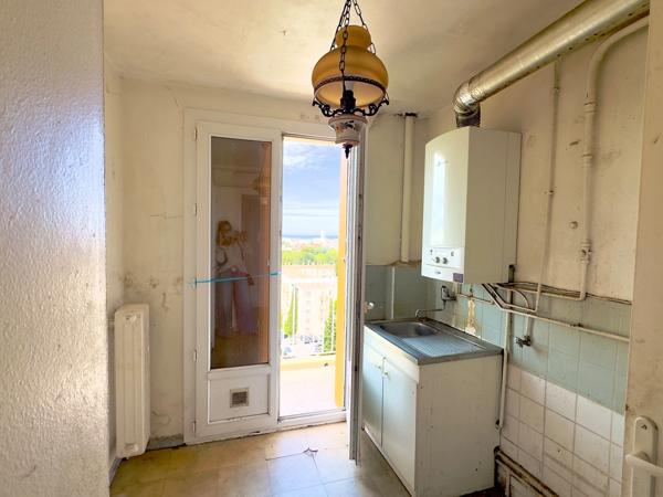 EXCLUSIVITÉ – T2 DERNIER ÉTAGE AVEC BALCON ET VUE DÉGAGÉE VILLE&COLLINES&POINTE MER – RÉSIDENCE BELLEVUE – MARSEILLE 9ᵉ
