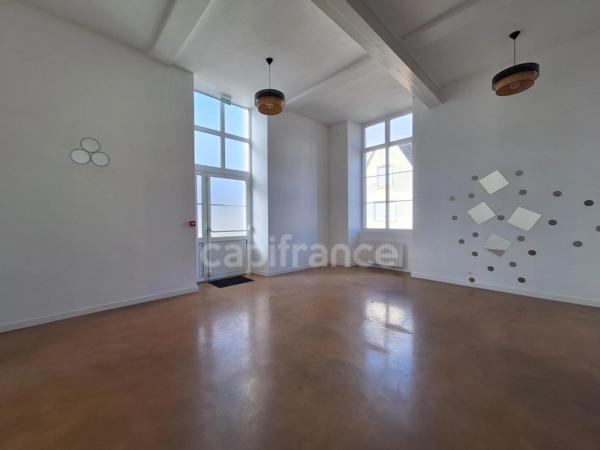 Immeuble à vendre MAYENNE (53)