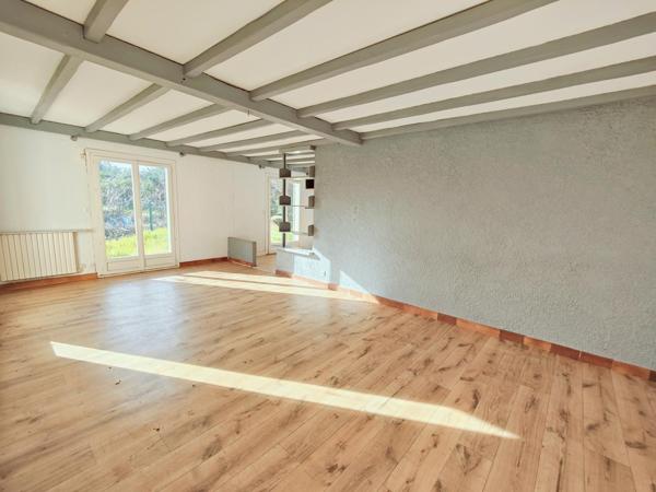 4400 m² constructibles +maison avec piscine garage