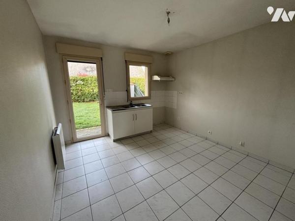 Maison de plain-pied de 70 m² – 2 chambres – garage et jardin clos
