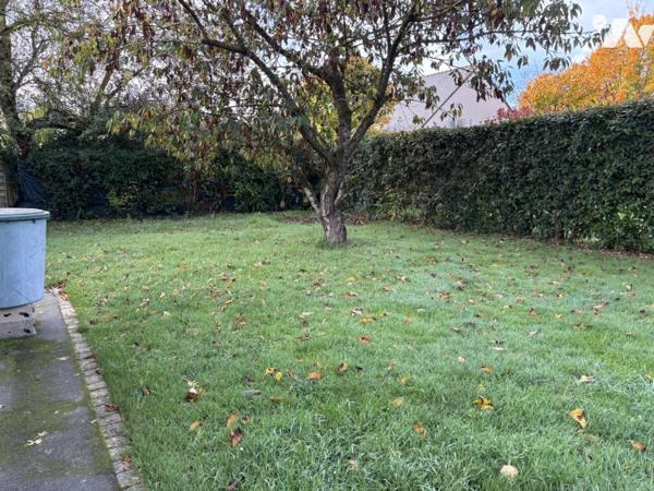 Maison de plain-pied de 70 m² – 2 chambres – garage et jardin clos