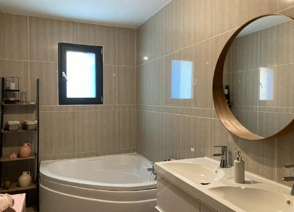 Maison à vendre    6 pièces •  Longages