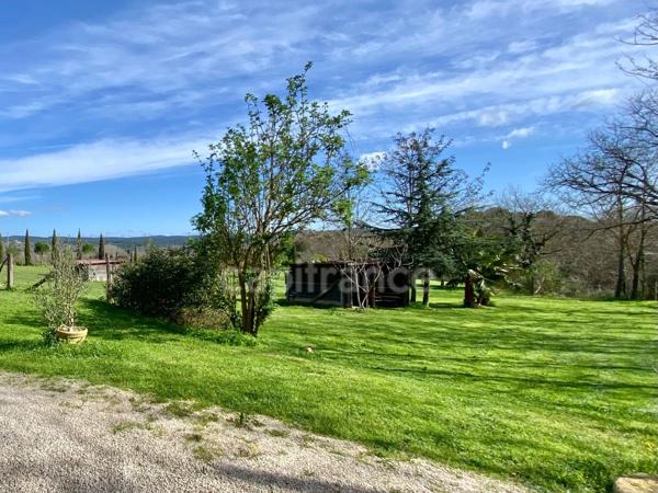 Entre Uzès et La Roque-sur-Cèze, Éden Provençal : Mas du XVIIIe & Son Domaine Privé sur 3,3 hectares