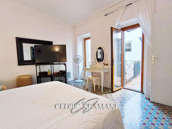 APPARTEMENT 4 PIECES, 3 CHAMBRES, 1 SALON, 1 CUISINE, 1 BALCON, 1 SALLE DE BAIN, 1 WC