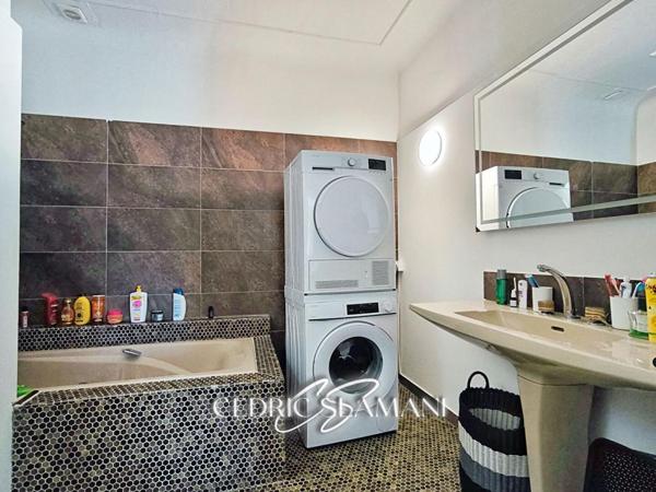 APPARTEMENT 4 PIECES, 3 CHAMBRES, 1 SALON, 1 CUISINE, 1 BALCON, 1 SALLE DE BAIN, 1 WC