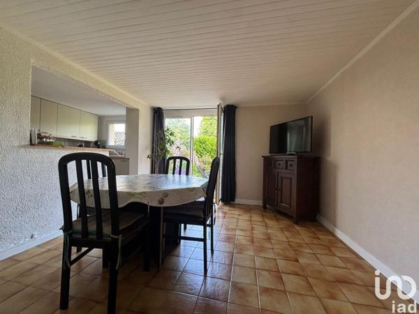 Appartement 4 pièces de 101 m² à Coignières (78310)