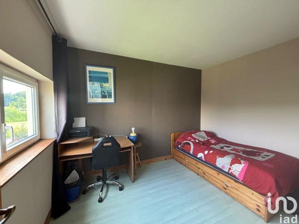 Appartement 4 pièces de 101 m² à Coignières (78310)