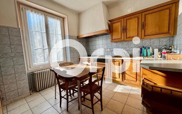 Maison à vendre    6 pièces •  Brive-la-Gaillarde