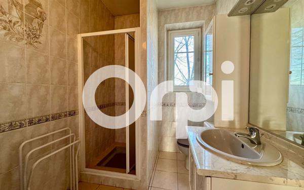 Maison à vendre    6 pièces •  Brive-la-Gaillarde