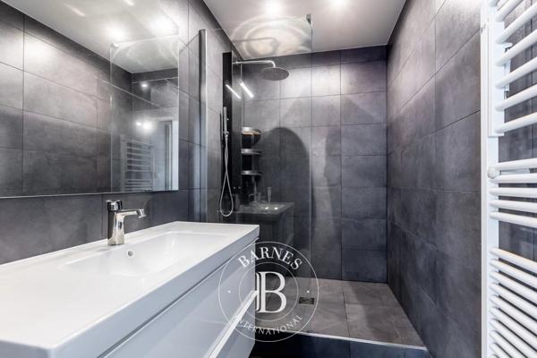 Neuilly-sur-Seine, Appartement 3 Chambres -  107 m² à vendre