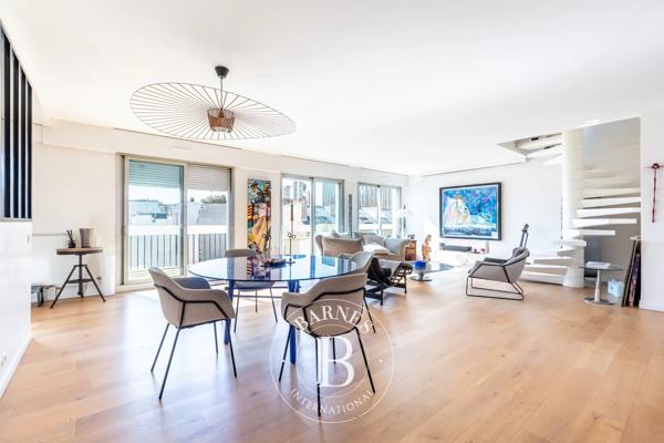Neuilly-sur-Seine, Appartement 3 Chambres -  107 m² à vendre