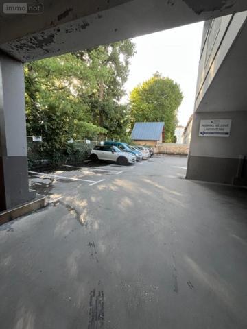 Immeuble à vendre à Besançon dans le Doubs (25000), ref : 39033-2384