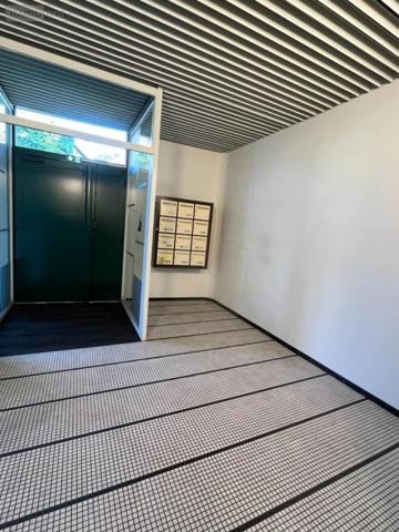 Immeuble à vendre à Besançon dans le Doubs (25000), ref : 39033-2384