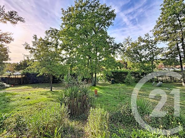 Maison à vendre  6 pièces - 123,22 m2 VOEUIL ET GIGET - 16