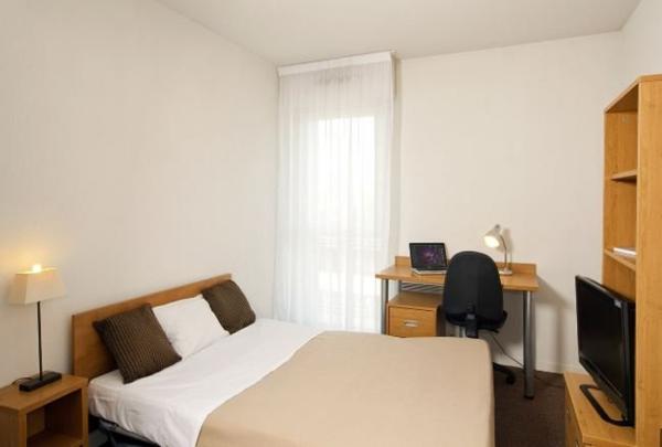 INVESTISSEMENT LOCATIF  VITRY-SUR-SEINE  Résidence Étudiante Les Estudines Pierre Semard  6,20 % de rentabilité