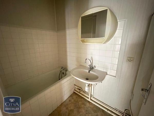 Appartement à louer 2 pièces 25.5m² Blois (41000)