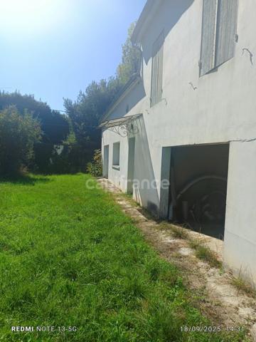 🌿 Maison de 7pièces à fort potentiel – Un écrin à réinventer au Passage d’Agen