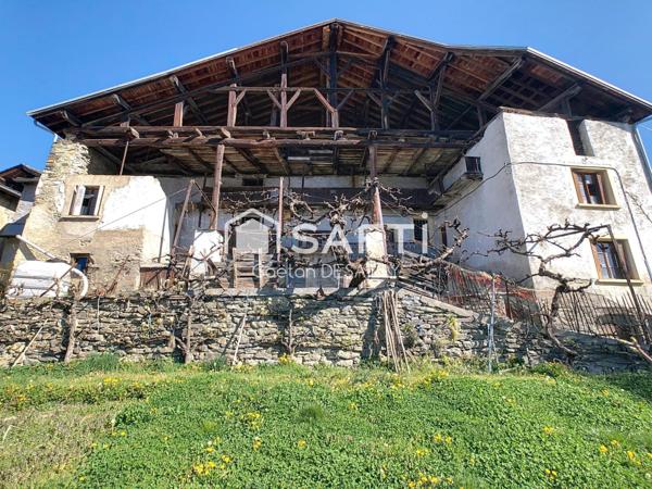 Ferme savoyarde du XIXème à rénover