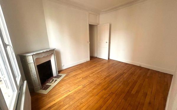 Appartement à louer    2 pièces •  Neuilly-sur-Seine