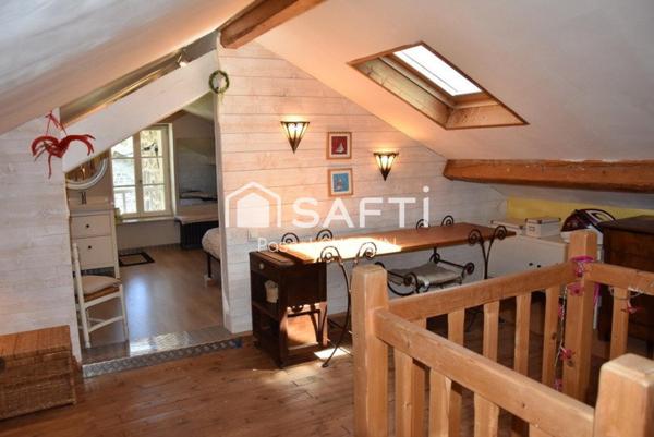 Charmante maison en pierres avec piscine au calme